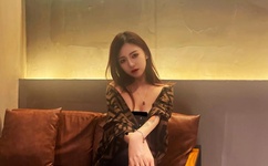 英语课代表的胸好软的作文